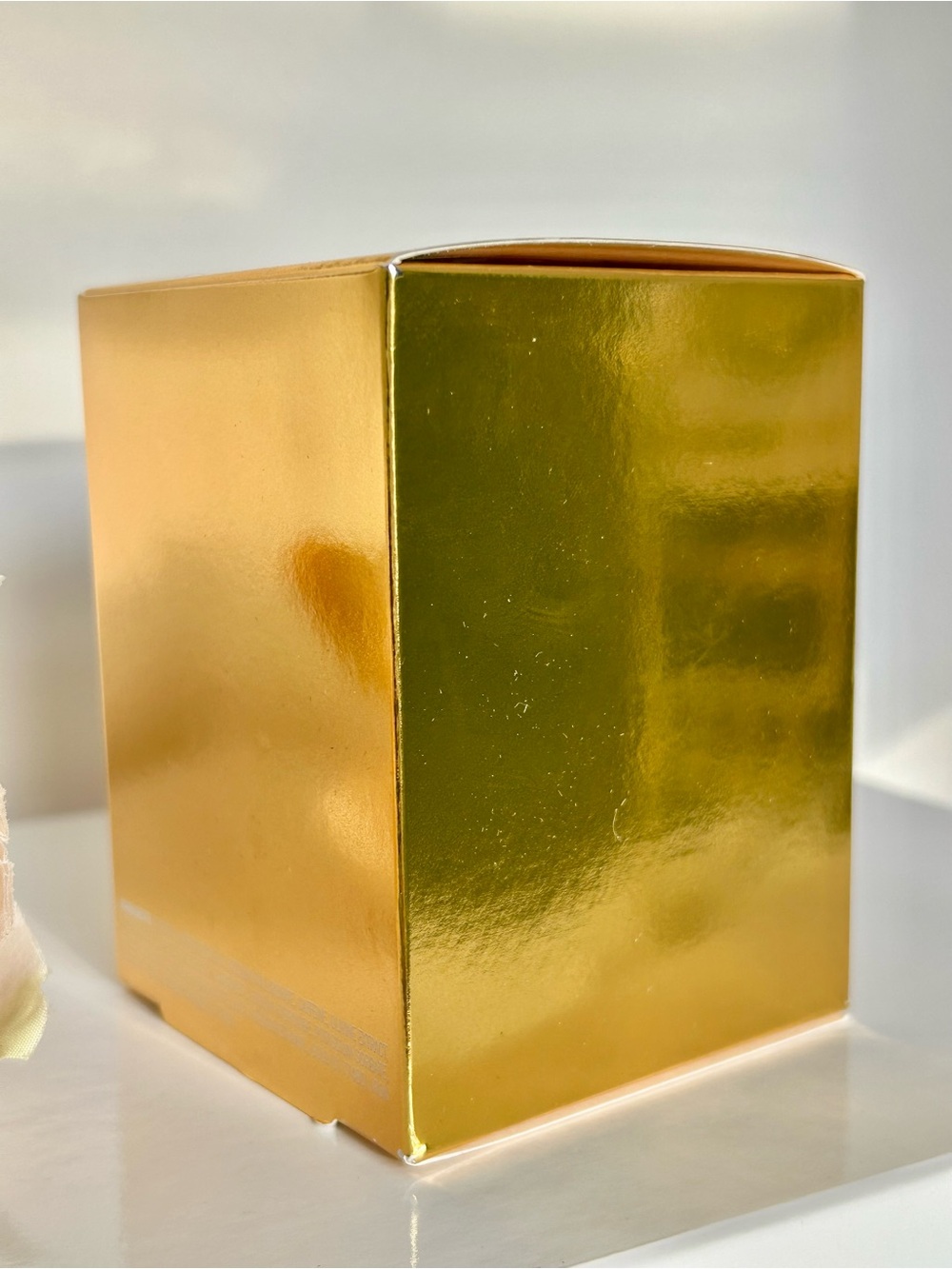 Peter Thomas Roth 24K Gold Mask - Gold - Picture 2 of 5